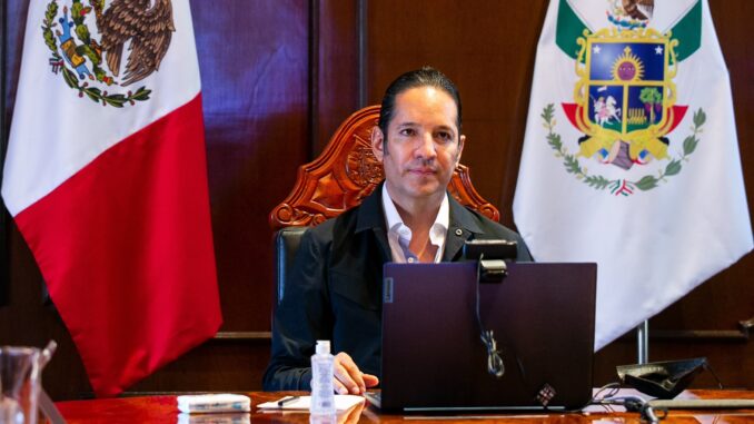 Francisco-Domínguez-2º-en-ranking-nacional-de-gobernadores-CE